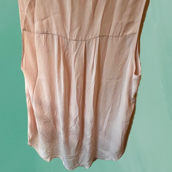 Torrid Blush Pink Sleeveless Pocket Blouse - Picture 8 of 11
